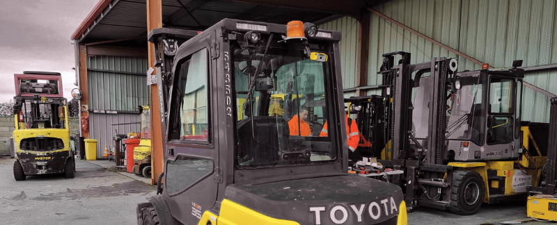 How to Choose the Right Forklift Safety Provider - Header 0